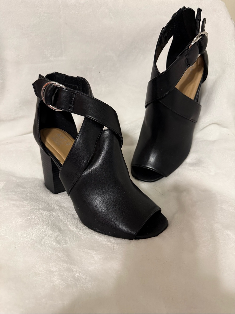 Black Peep-Toe Block Heel Sandals - Women's